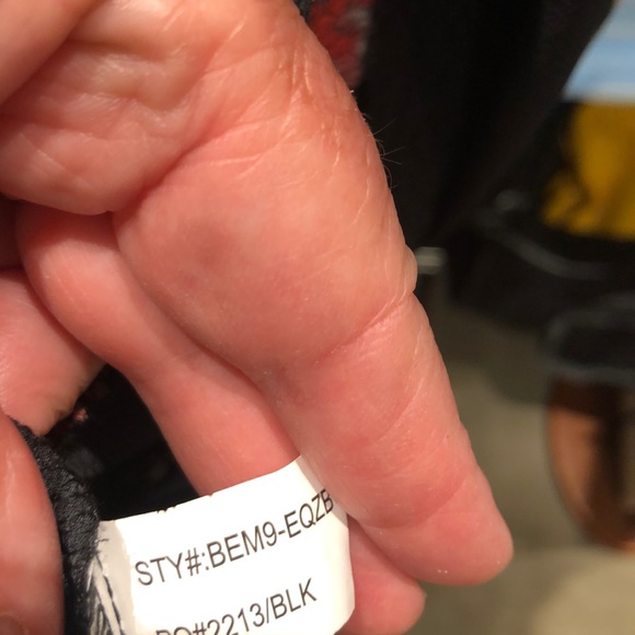 Beautiful floral kimono. - Picture 14 of 14